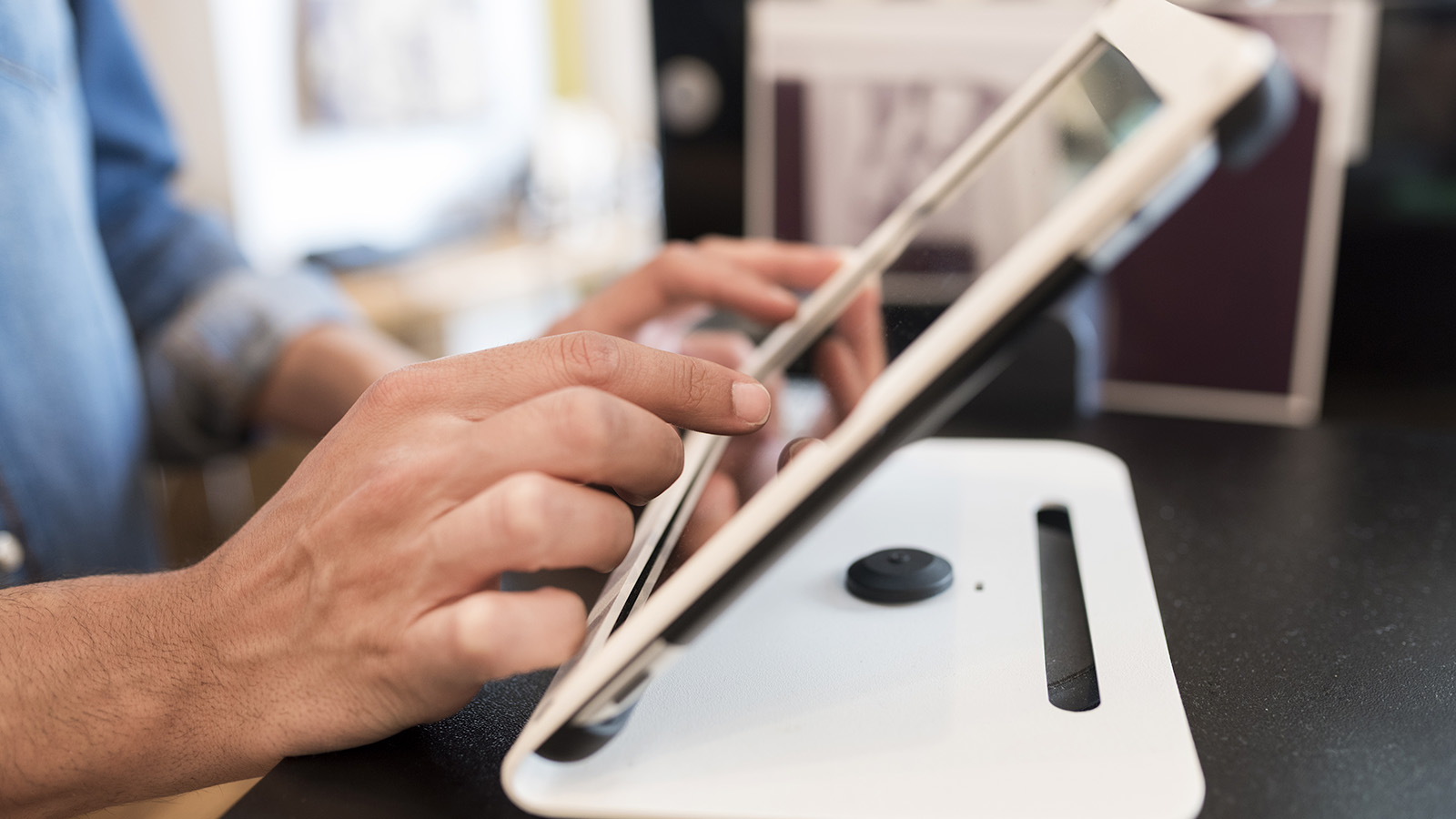 Chowly Launches New Tool to Empower Restaurants with Greater Control ...