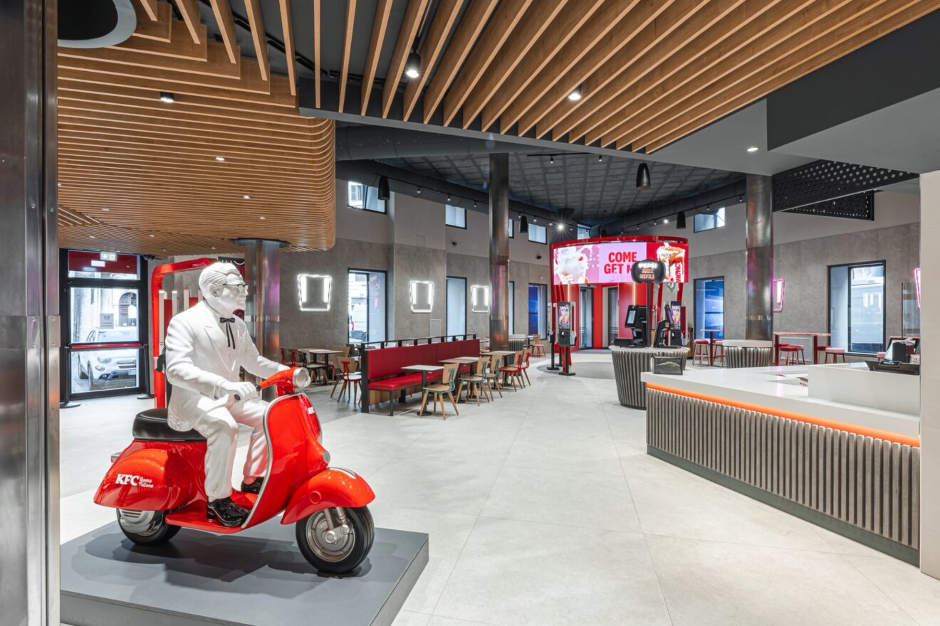 KFC Uses Rome Flagship to Advance Restaurant Technology and Experience ...