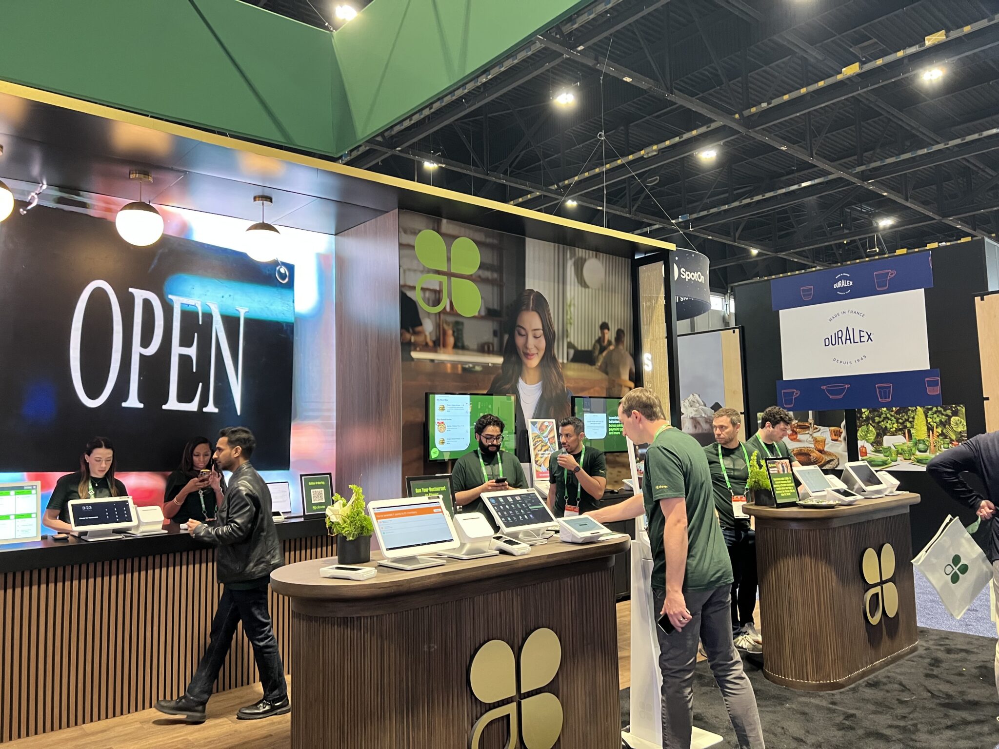 Clover Gives Restaurants a More Connected Way to Manage POS, Operations ...